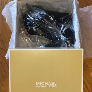 Michael Kors heels (7.5)